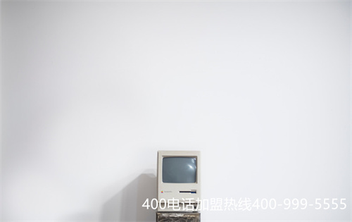 (400電話 收費(fèi)嗎)(為什么撥打400電話不是免費(fèi)的)